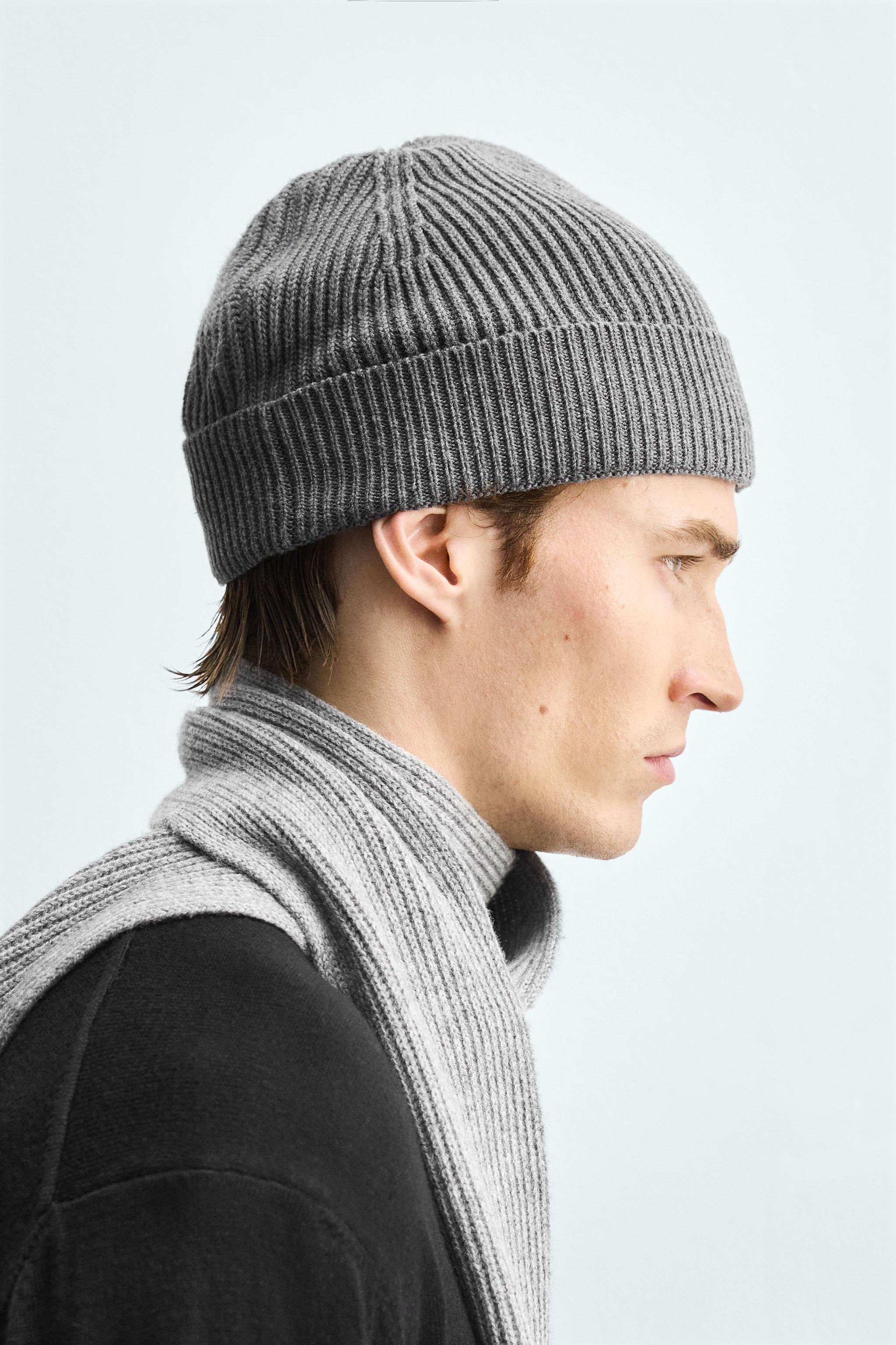 BONNET EN MAILLE BASIQUE